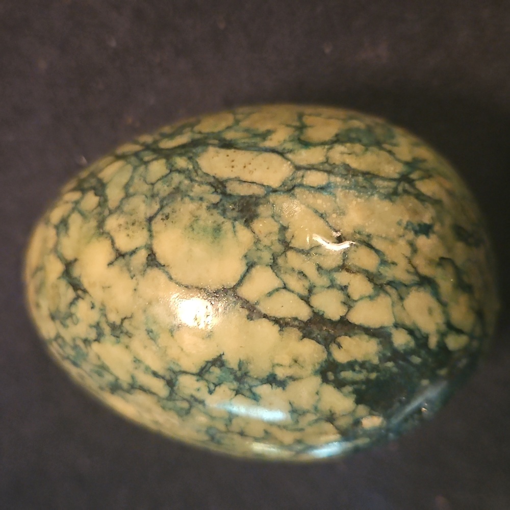 12 Alibaster Marble & Wood Hand Carved And Painted Eggs  5 Wood 7 Marble - Picture 2 of 16